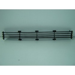 FORD FIESTA 96 REJILLA PARAGOLPE DELANTERO CON HUECO