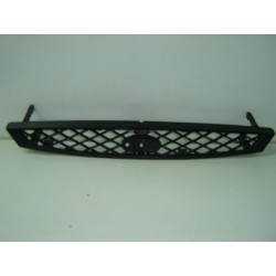 FORD FOCUS 02 REJILLA