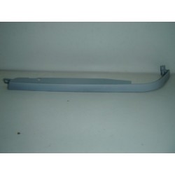 MERCEDES CLASSE C 93 MOLDURA INFERIOR FARO IZQUIERDA
