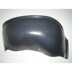 VOLKSWAGEN TRANSPORTER 90 RESGUARDO PASARUEDAS DELANTERO...