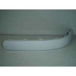 VOLKSWAGEN GOLF 97 MOLDURA PARAGOLPES TRASERO DERECHO