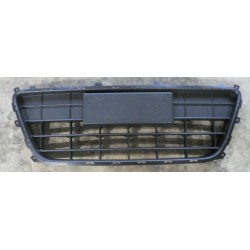 HYUNDAI I30 07 REJILLA PARAGOLPE DELANTERO NEGRA