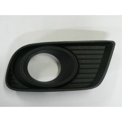 MAZDA BT 50 07 MOLDURA CAPOT CROMADA