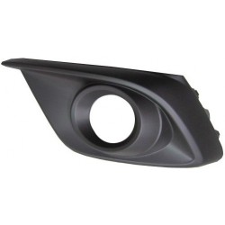 MAZDA 3 14 REJILLA PARAGOLPES CON HUECO ANTINIEBLAS...