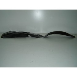 MITSUBISHI SPACE GEAR L400 98 PASARUEDAS DELANTERO IZQUIERDO