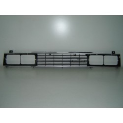NISSAN PICKUP 720 4V REJILLA