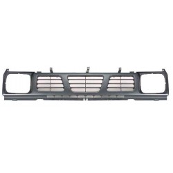 NISSAN KING CAB 93 REJILLA