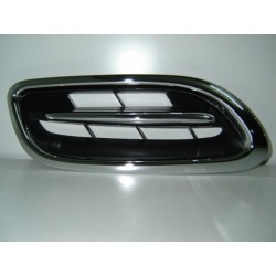 NISSAN MICRA 2000 REJILLA DERECHA