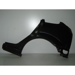 FORD FOCUS 98 ALETA TRASERO 5P IZQUIERDO