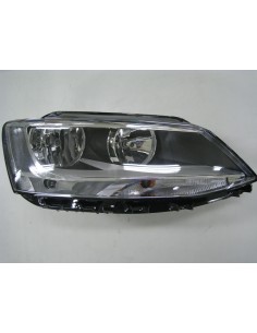 VOLKSWAGEN JETTA 11 FARO DERECHO ELECTRICO CON MOTOR...