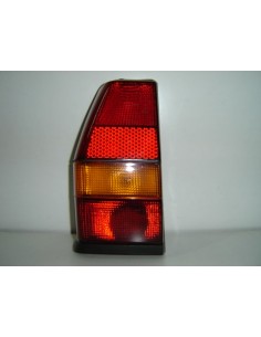 VOLKSWAGEN POLO 81-91 PILOTO TRASERO IZQUIERDO