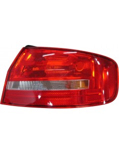 AUDI A4 12 PILOTO TRASERO 4P PUNTA DERECHO