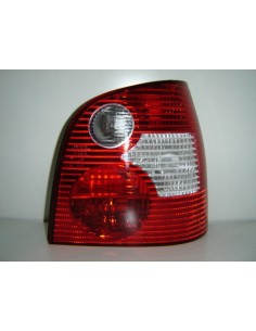VOLKSWAGEN POLO 2002 PILOTO TRASERO (ROJO + BLANCO) DERECHO