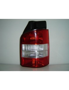 VOLKSWAGEN TRANSPORTER 03 PILOTO TRASERO DERECHO BLANCO 2P