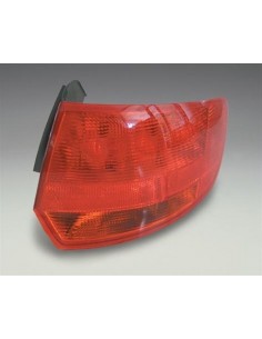 AUDI A3 03 PILOTO POSTERIOR ALETA MAGNETI MARELLI DERECHO