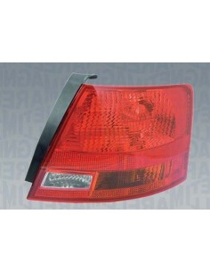 AUDI A4 AVANT 04 PILOTO TRASERO CANTO DERECHO