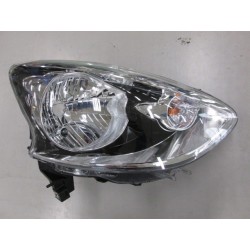 NISSAN MICRA 14 FARO DERECHO CON REGULACION ELECTRICA...