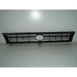 TOYOTA COROLLA AE100 92 REJILLA SEDAN