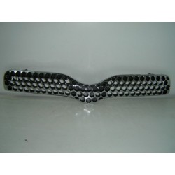 TOYOTA YARIS 99 REJILLA CROMADA