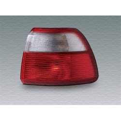 OPEL OMEGA 99 PILOTO TRASERO DERECHO (PUNTA)